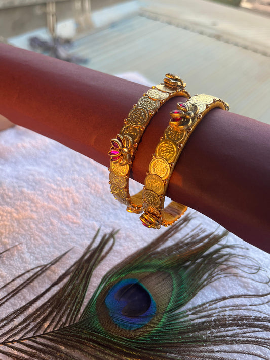 Yellow bangle